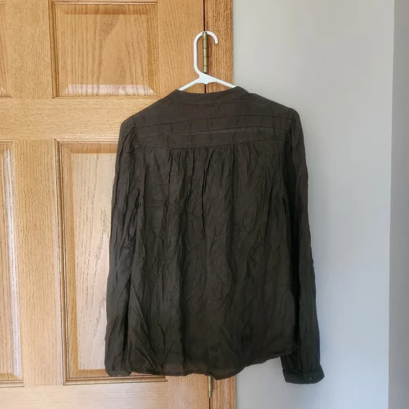 Lucky Brand Button-Up Top - Picture 7 of 10